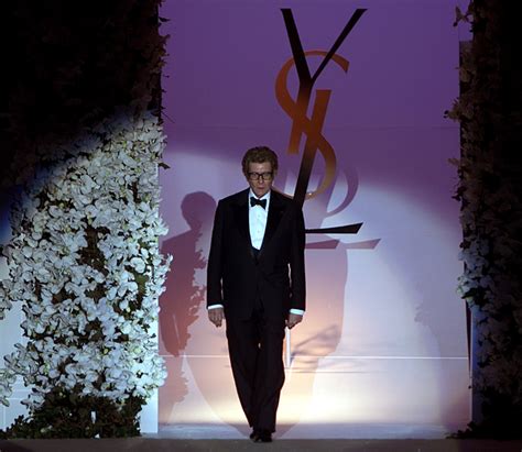 stilista yves saint laurent data di morte|Yves Saint Laurent, 11 anni senza il grande stilista. FOTO .